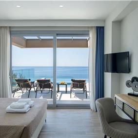 3 bedroom villa with pool & sea views, Agios Mathaios, sleeps 6